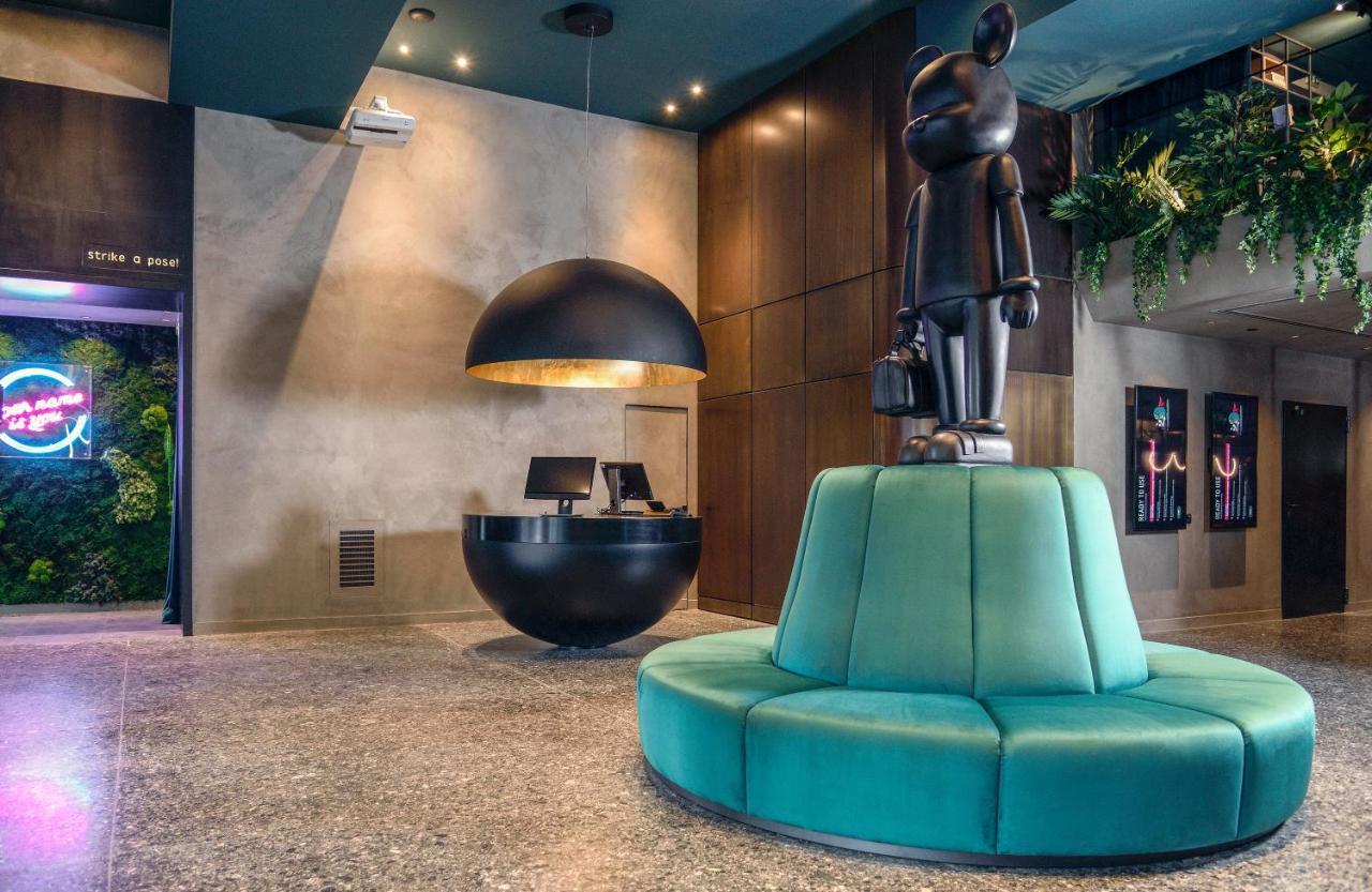 Onoma Hotel Салоники Экстерьер фото The hotel's lobby